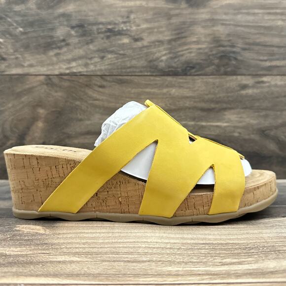 NIB Earth Willow 8.5M Yellow Leather Slip On Cork Platform Wedge Slide Sandal - Picture 6 of 10